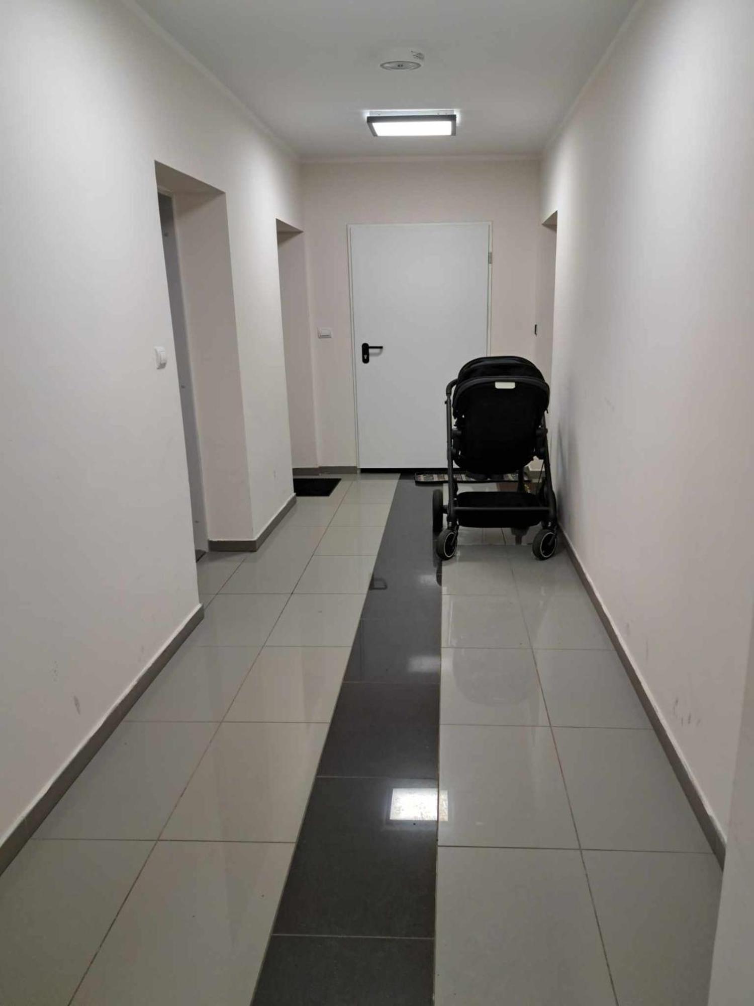 Nowoczesny Apartament Z Duzym Tarasem, 2 Pokoje ชเตชชีแนค ภายนอก รูปภาพ